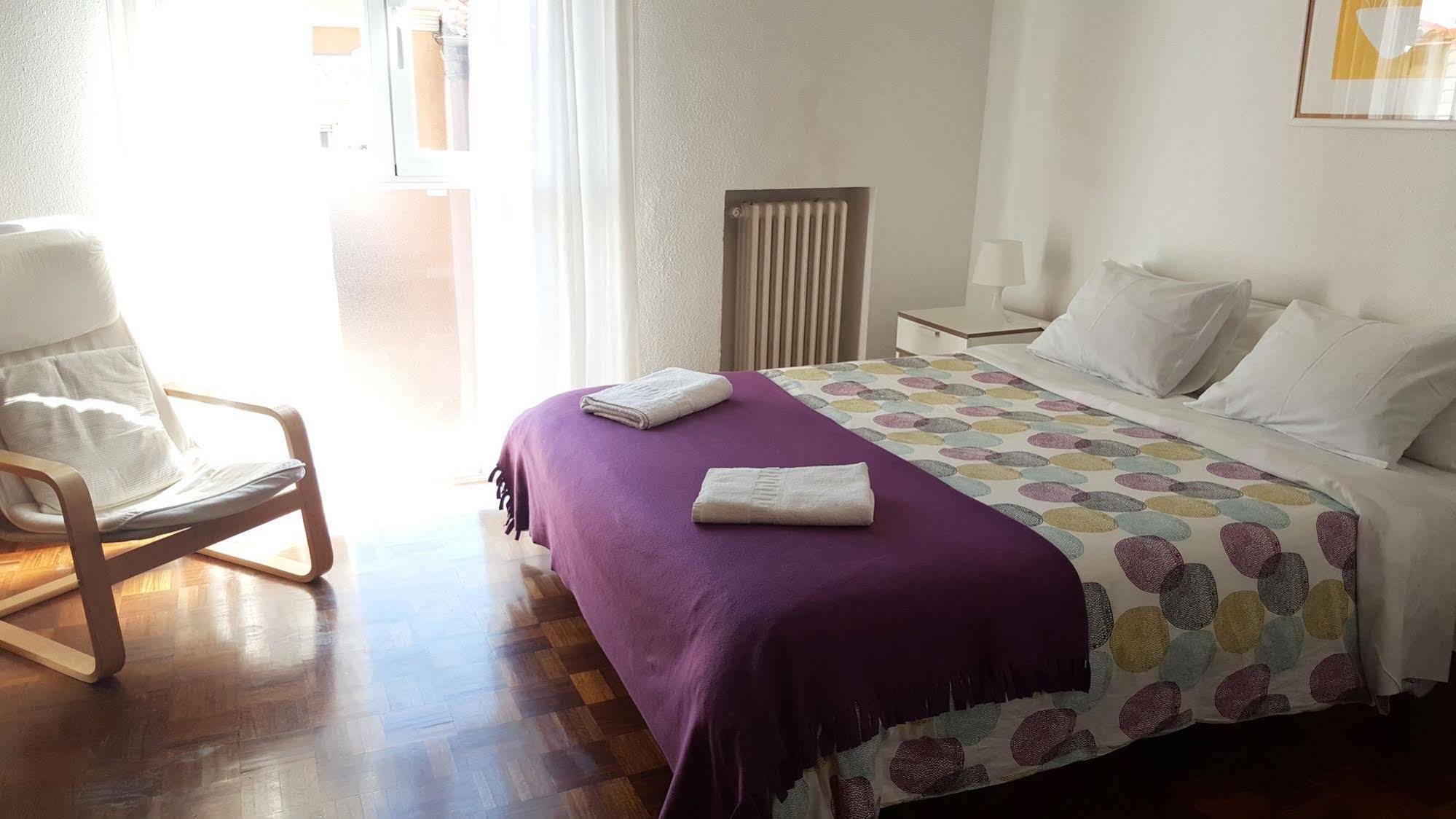 Apartamentos Callecultura Мадрид Екстер'єр фото